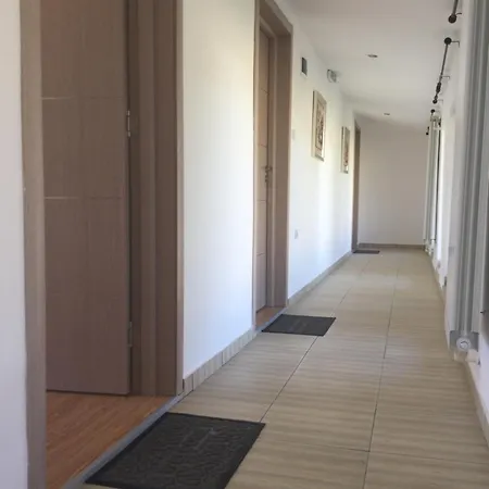 Apartamento Sin *